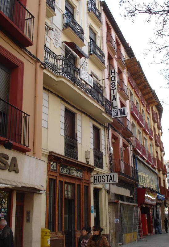 Hostal Central Zaragoza  0