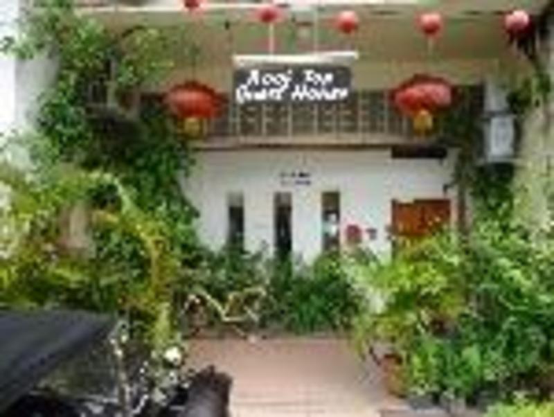 Roof Top Guest House and Hostel Melaka  0
