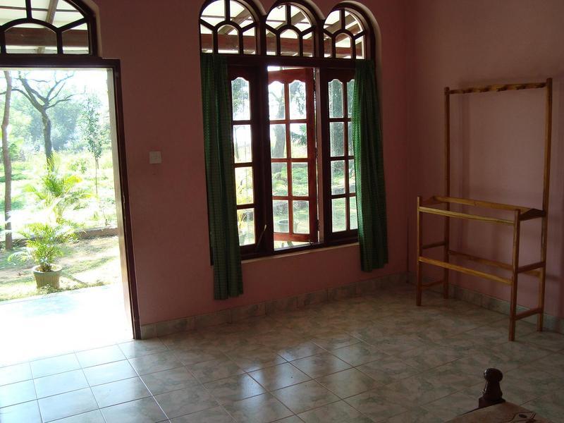 Lake View Lanka Guesthouse  2