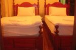 Popularview Guesthouse - Image 7