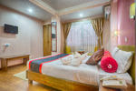 Backyard Hotel - Image 2