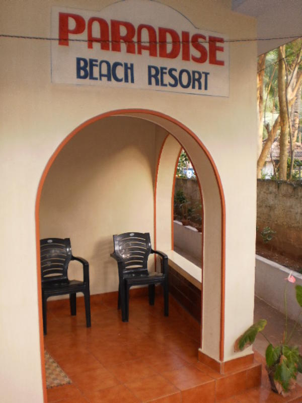 Paradise Beach Resort  3