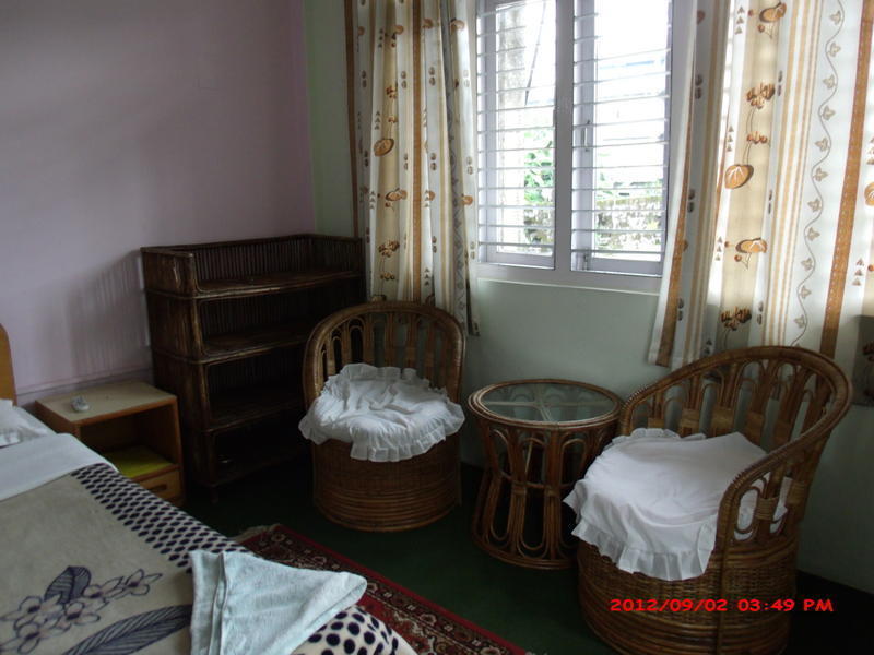 Pushpa Guest House  1