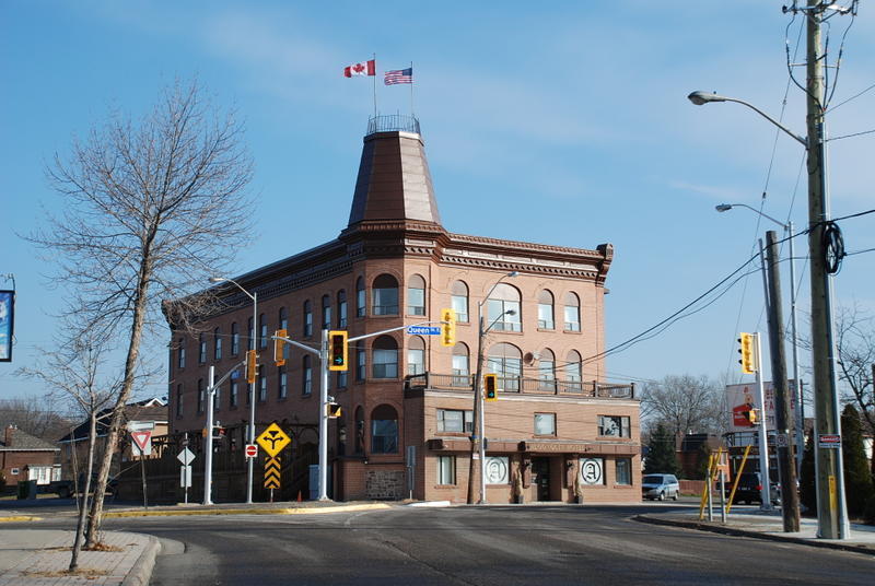 Algonquin Hotel  0