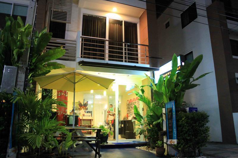Ananas Phuket Hostels  0