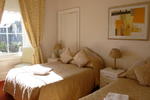 Sonas Guest House - Image 7