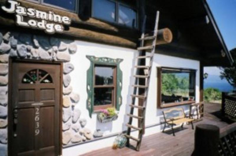 Jasmine Lodge  0