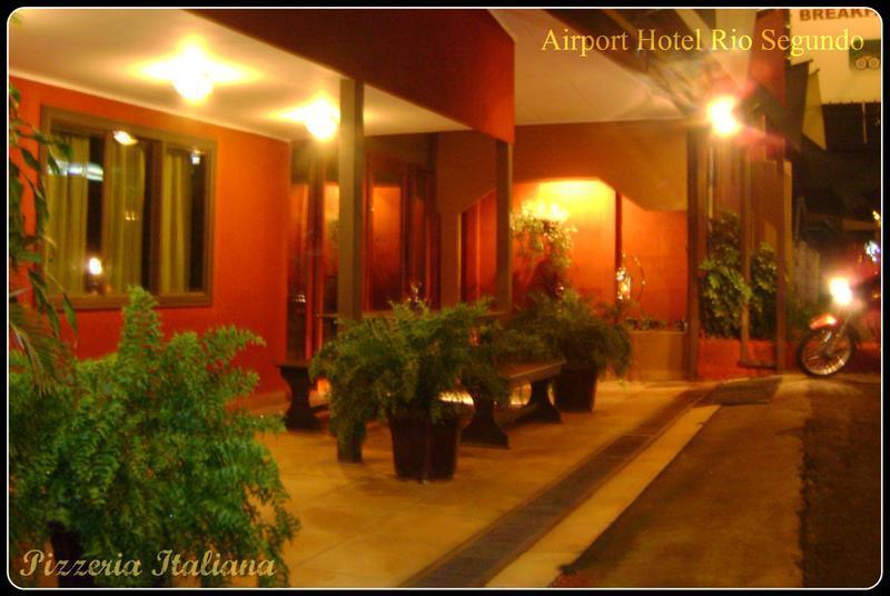 Airport Hotel Rio Segundo  0