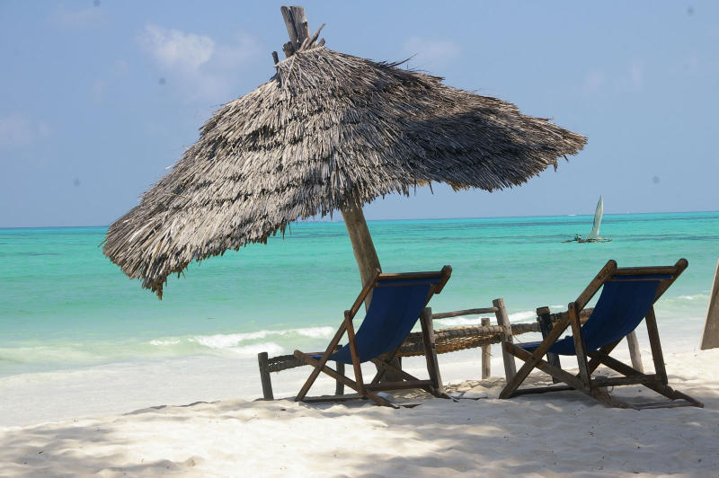 Ndame Beach Lodge Zanzibar  0