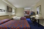 Red Roof Inn Alexandria - Image 4