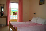 River Studios  and Apartments - Image 5