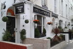Hyde Park Court Hotel