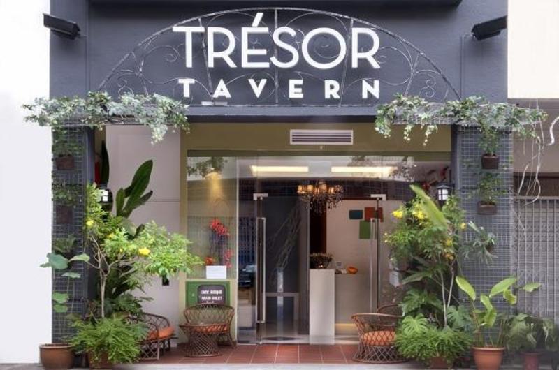 Tresor Tavern Hotel  2