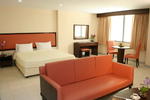 Nice Beach Hotel - Image 6