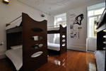 Gallery Hostel Porto - Image 6