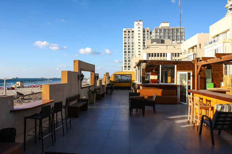 Tel Aviv Beachfront Hostel  3