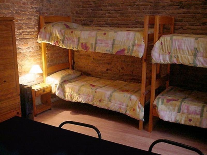 MetaTango Hostel