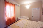Hostel Split Wine Garden - Image 7