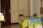 Joe's Seaside Inn - Image 5