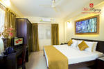 Mel's Regency Hotel - Image 3