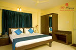 Mel's Regency Hotel - Image 4