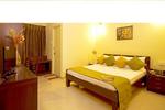 Mel's Regency Hotel - Image 5