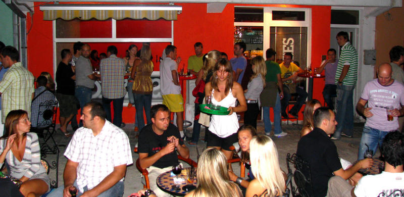 Hostel & Cafe Bar Rookies: Image # 2 - Hostel & Cafe Bar Rookies