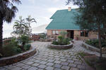 Wilderness Beach House Backpackers - Image 6