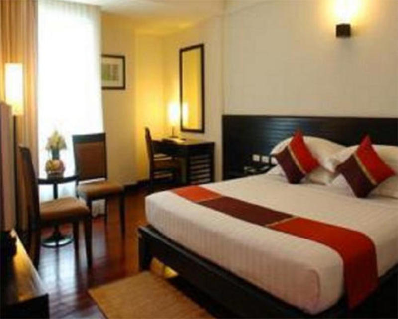 May De Ville Backpackers Hostel: Image # 4