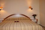 Yakinthos Hotel - Image 5
