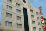 Hotel Godwin Deluxe - Image 4