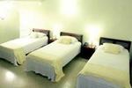 Intersuites Hotel - Image 6