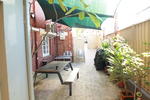 The Emperors Crown Backpackers - Image 7