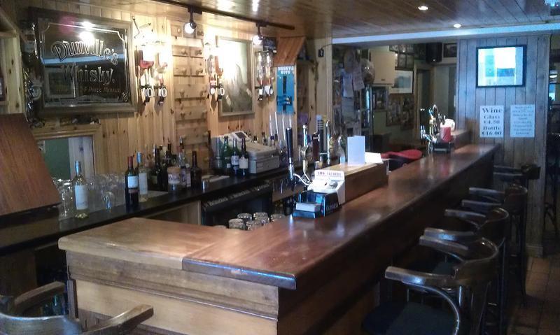 Muiris Dan's Pub & Accommodation  2