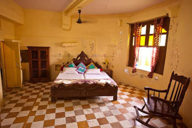 Hotel Surja Guest House  1