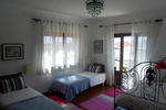 Lemon Tree Hostel - Image 5