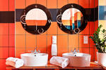 Blooms Boutique Hostel & Apartments - Image 7