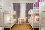 Blooms Boutique Hostel & Apartments - Image 9