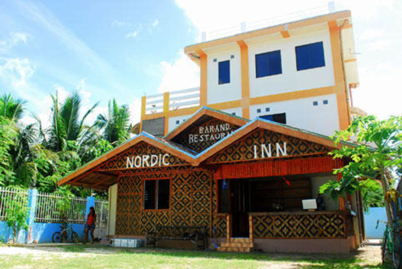 Nordic Inn  0