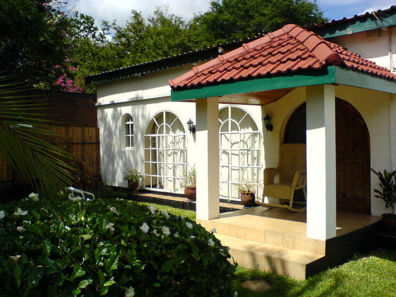 Annie's Lodge Lilongwe Area 10  0