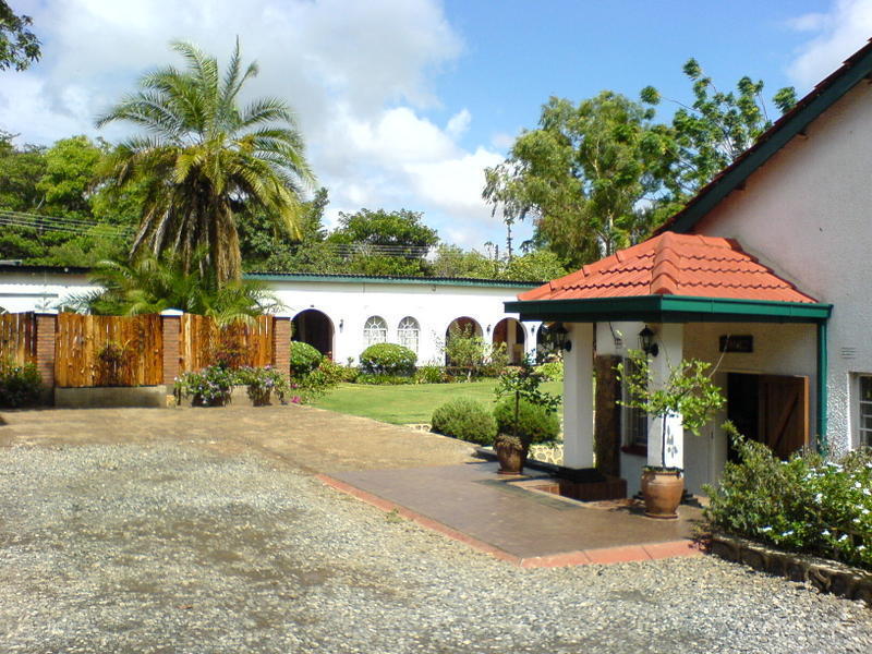 Annie's Lodge Lilongwe Area 10  2