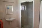 Annie's Lodge Lilongwe Area 10 - Image 10