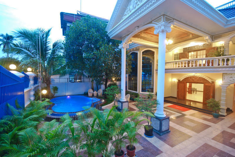 Lotus Luxury Villa  0