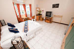 Karon Sunshine Guesthouse - Image 8