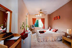 Karon Sunshine Guesthouse - Image 10