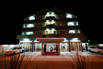 Kosta's Hotel