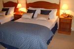 Tudor House Bar & Accommodation - Image 3