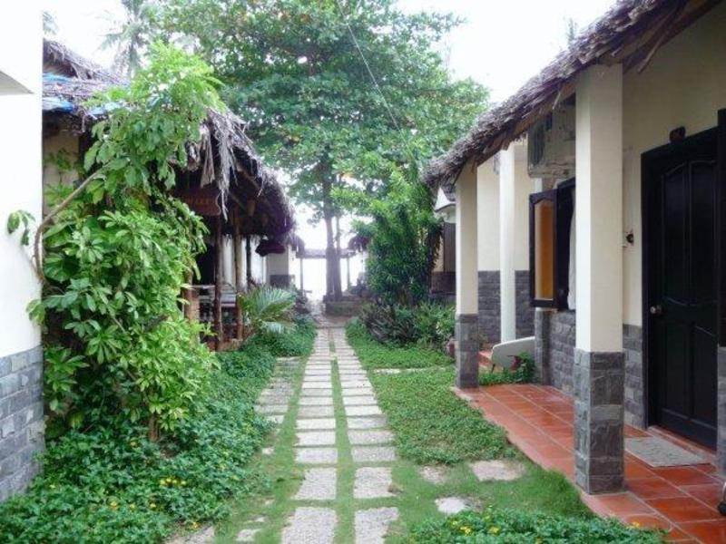 A Mui Ne Lodge Hostel  3