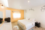 Dozy House - Image 9