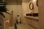 Frangipani Fine Arts Hotel - Image 5